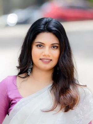 Ms. Thuhansi Boteju